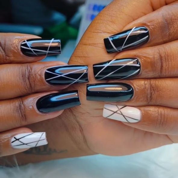 ClawsUG Nailspot nail work